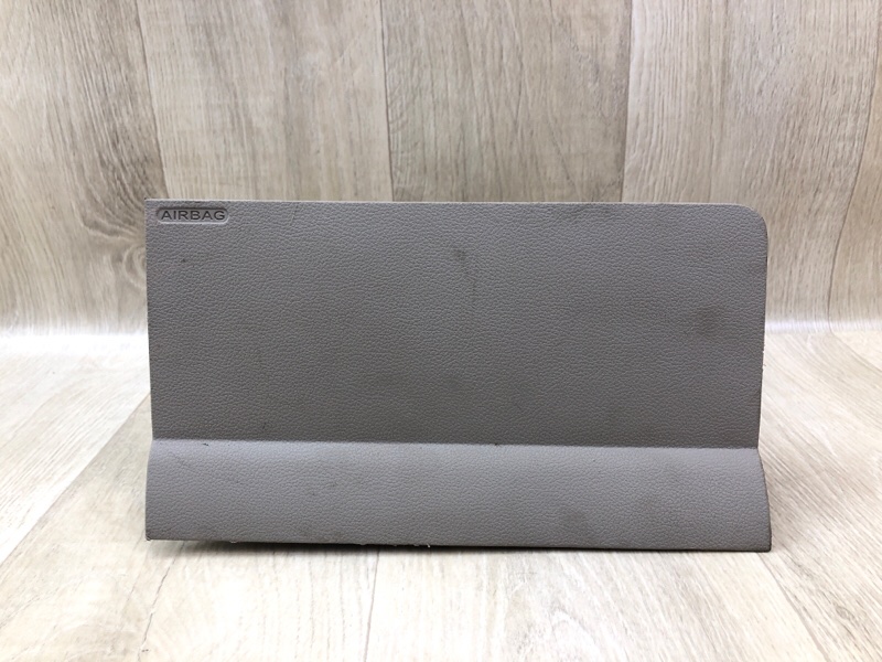 Подушка безопасности в колени левая FORD ESCAPE 12-19 T15HDTX