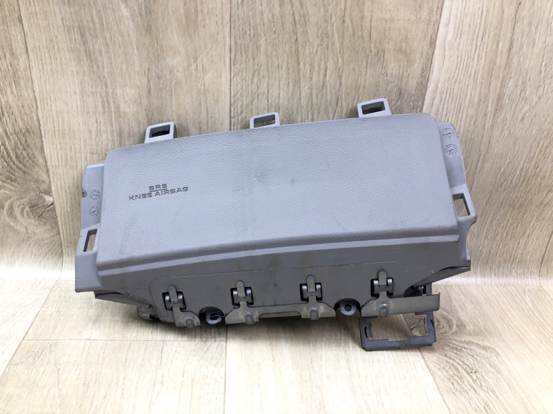 Подушка безопасности в колени левая TOYOTA CAMRY 40 06-11 2007 3.5 2GR-FE 73900-33020-B0 Б/У