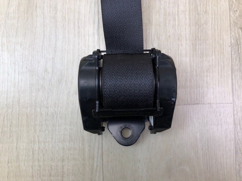 Ремень безопасности задний правый COMPASS 06-16 2014 2.0 ECN Ремень безопасности задний правый COMPASS 06-16 2014 2.0 ECN