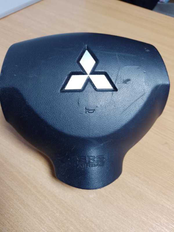 Подушка безопасности в руль MITSUBISHI OUTLANDER XL 05-13 7030A088XA Б/У