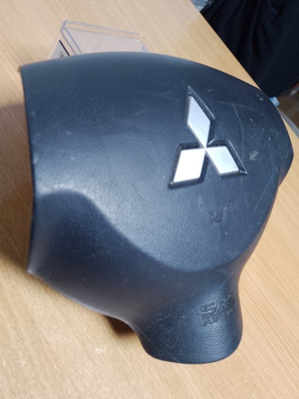 Подушка безопасности в руль OUTLANDER XL 05-13