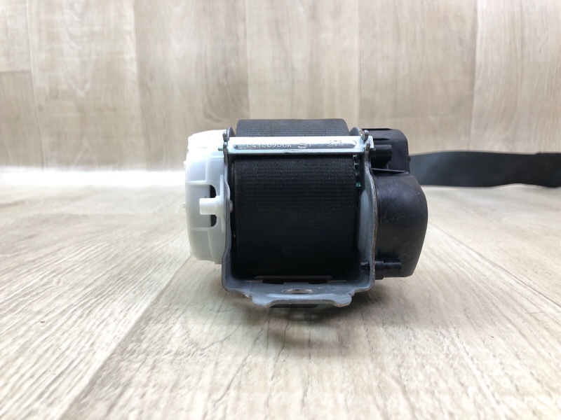 Ремень безопасности задний левый VOLKSWAGEN TIGUAN 16-23 DGUA 2.0 Ремень безопасности задний левый VOLKSWAGEN TIGUAN 16-23 DGUA 2.0