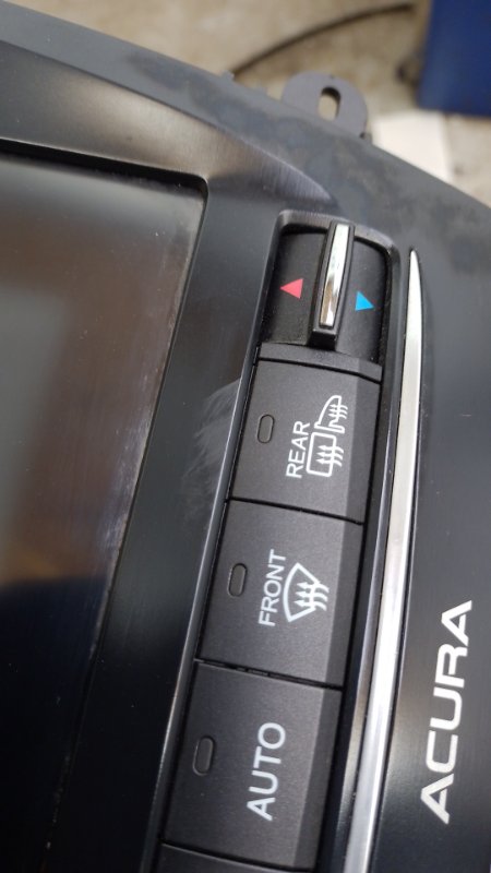 Магнитола TLX 14-17 2015 Седан 2.4