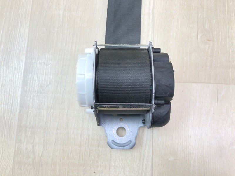 Ремень безопасности задний правый TIGUAN 16-23 2018 DGUA 2.0 Ремень безопасности задний правый TIGUAN 16-23 2018 DGUA 2.0