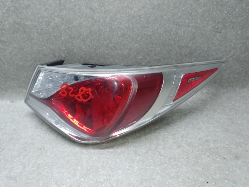 Фонарь наружный правый HYUNDAI SONATA YF 10-14 2011 2.4 G4KK 92402-4R050 Б/У