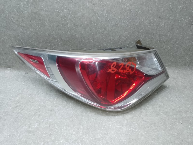 Запчасть фонарь наружный левый HYUNDAI SONATA YF 10-14 2011 2.4 G4KK 92401-4R050 Б/У Фонарь наружный левый HYUNDAI SONATA YF 10-14 2011 2.4 G4KK 92401-4R050 Б/У