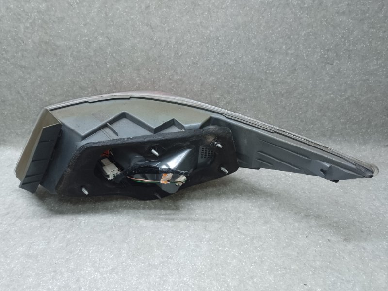 Фонарь наружный левый SONATA YF 10-14 2011 2.4 G4KK Фонарь наружный левый SONATA YF 10-14 2011 2.4 G4KK