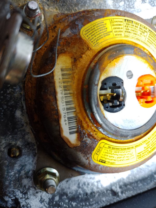 Подушка безопасности в руль TRIBECA B9 05-07