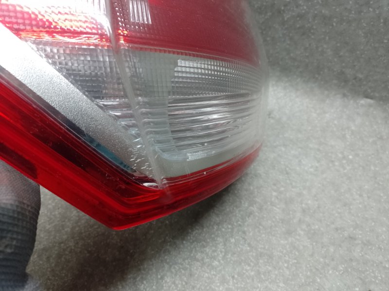 Фонарь наружный левый ESCAPE 12-19 2014 T16HDTX