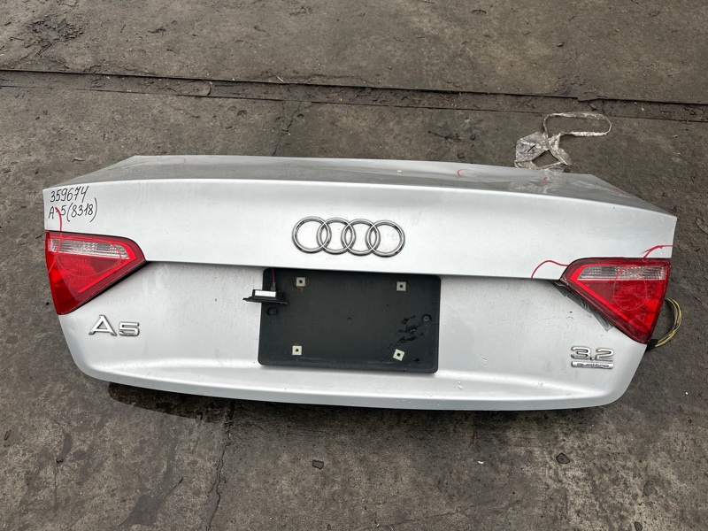 Запчасть крышка багажника AUDI A5 07-17 2008 CALA 3.2L 8T0827023AJ Б/У Крышка багажника AUDI A5 07-17 2008 CALA 3.2L 8T0827023AJ Б/У