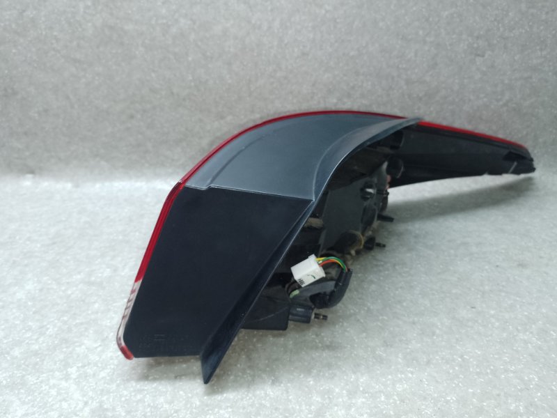 Фонарь наружный левый ELANTRA MD 10-15 2015 1.8 G4NB