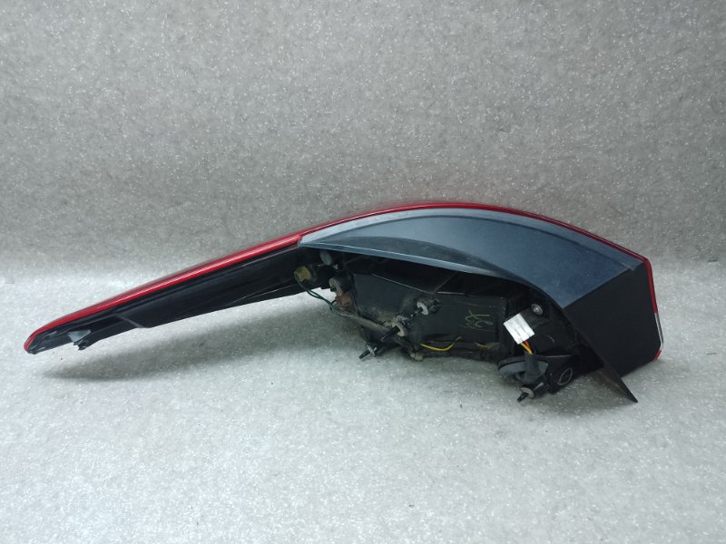 Фонарь наружный правый ELANTRA MD 10-15 2015 1.8 G4NB