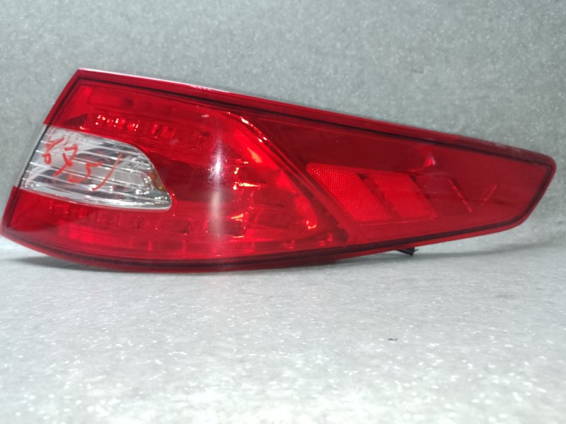 Фонарь наружный правый KIA OPTIMA TF 11-16 2013 2.0 G4KH 92402-2T110 Б/У