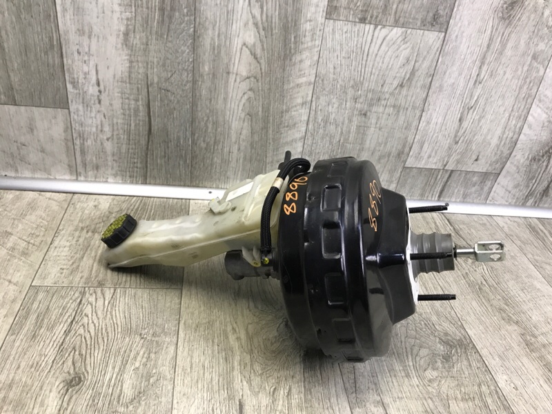 Вакуумный усилитель тормозов FORD FOCUS 10-18 2017 2.0 C20HDEX BV6Z-2005-B Б/У