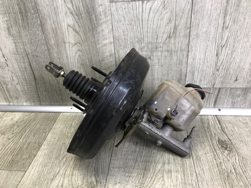 Вакуумный усилитель тормозов TOYOTA CAMRY 30 02-06 2002 3.0 1MZFE 44610-33690 Б/У