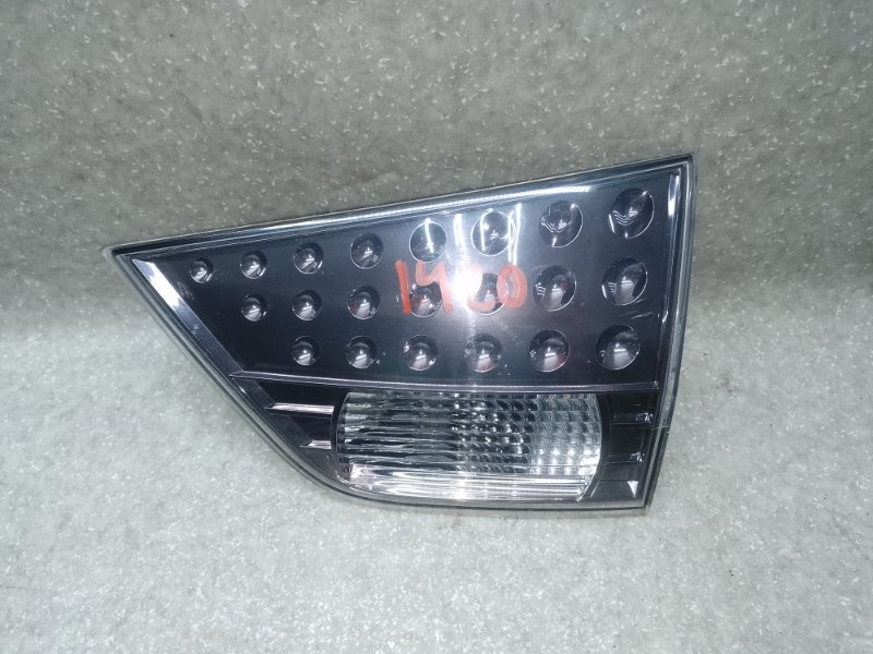 Запчасть фонарь внутренний правый MITSUBISHI OUTLANDER XL 05-13 2007 3.0 6B31 8331A006 Б/У Фонарь внутренний правый MITSUBISHI OUTLANDER XL 05-13 2007 3.0 6B31 8331A006 Б/У