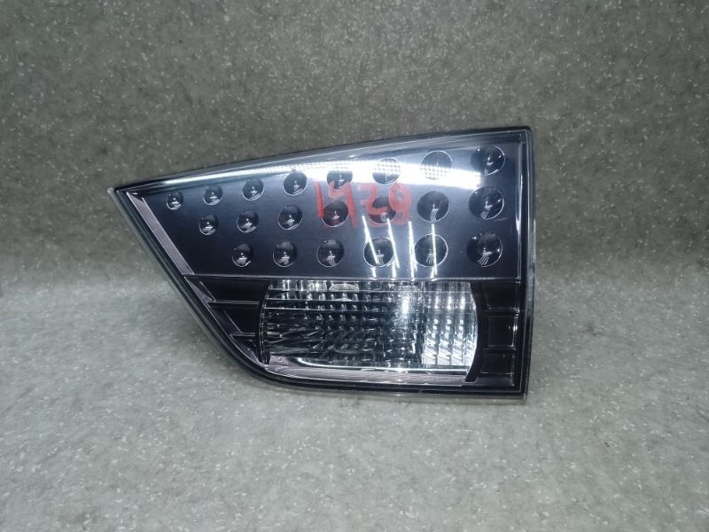 Фонарь внутренний правый OUTLANDER XL 05-13 2007 3.0 6B31 Фонарь внутренний правый OUTLANDER XL 05-13 2007 3.0 6B31