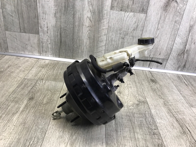Вакуумный усилитель тормозов FORD FOCUS 10-18 2014 2.0 C20HDEX BV6Z-2005-B Б/У