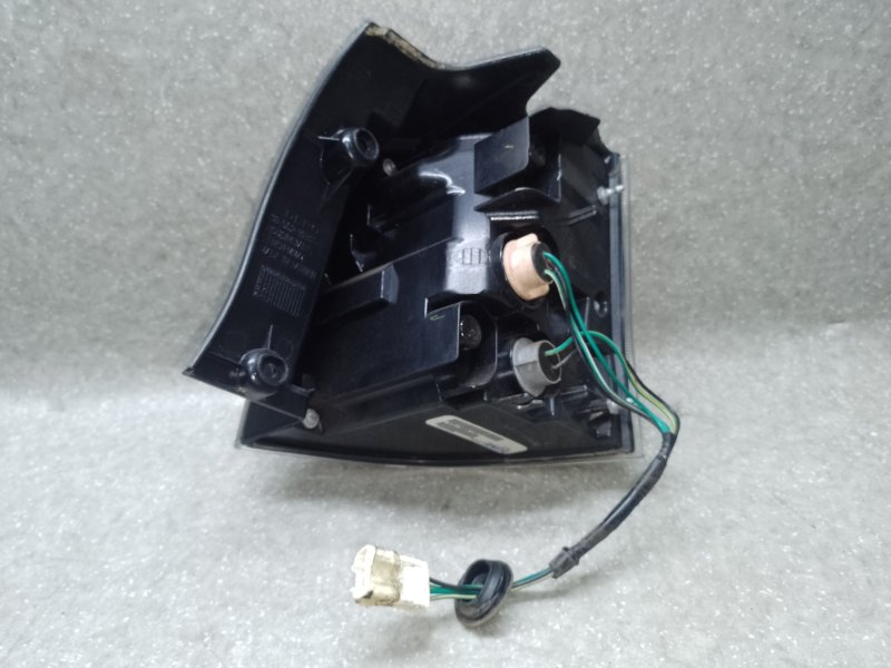 Фонарь наружный левый MITSUBISHI OUTLANDER XL 05-13 3.0 6B31