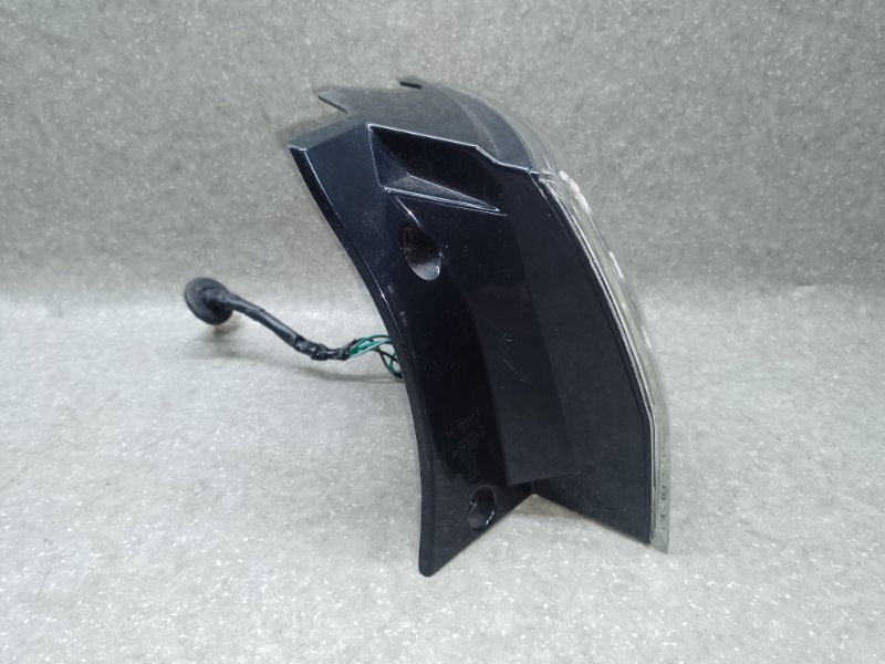 Фонарь наружный правый OUTLANDER XL 05-13 2009 3.0 6B31 Фонарь наружный правый OUTLANDER XL 05-13 2009 3.0 6B31