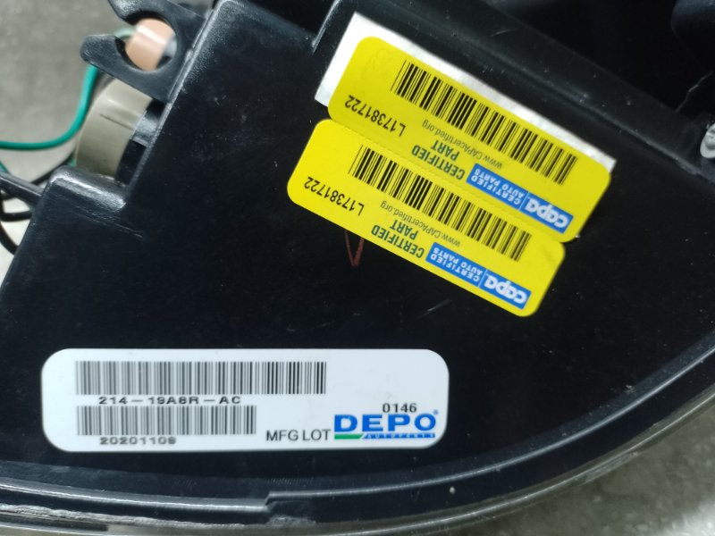 Фонарь наружный правый OUTLANDER XL 05-13 2009 3.0 6B31 Фонарь наружный правый OUTLANDER XL 05-13 2009 3.0 6B31