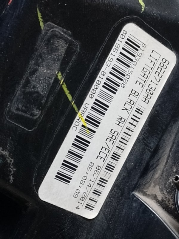 Фонарь внутренний правый DODGE JOURNEY 08-20 3.6 ERB Фонарь внутренний правый DODGE JOURNEY 08-20 3.6 ERB