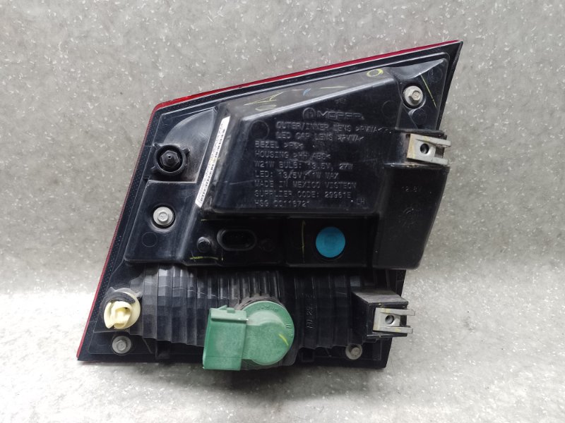 Фонарь внутренний левый JOURNEY 08-20 2014 3.6 ERB