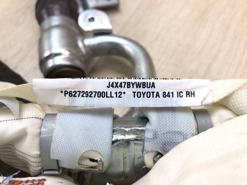 Подушка безопасности (штора) правая SIENNA 11-16 2014 3.5 2GR-FE Подушка безопасности (штора) правая SIENNA 11-16 2014 3.5 2GR-FE