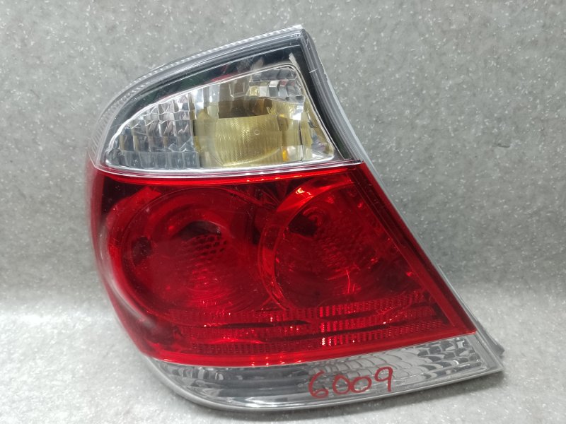 Запчасть фонарь наружный левый TOYOTA CAMRY 30 02-06 81560-06220 Б/У Фонарь наружный левый TOYOTA CAMRY 30 02-06 81560-06220 Б/У