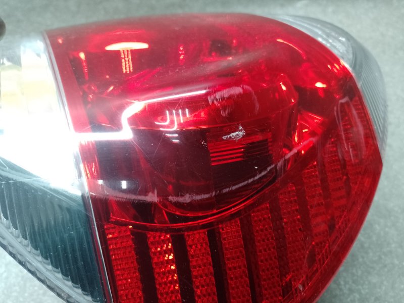 Фонарь наружный левый CAMRY 30 02-06 Фонарь наружный левый CAMRY 30 02-06