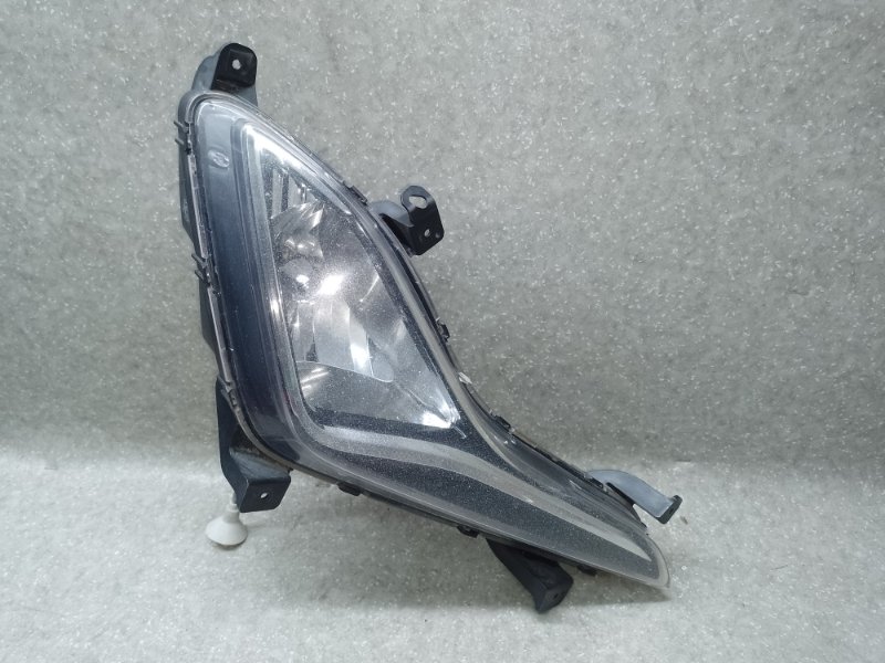 Противотуманная фара правая HYUNDAI ELANTRA MD 10-15 2015 1.8 G4NB 92202-3X210 Б/У