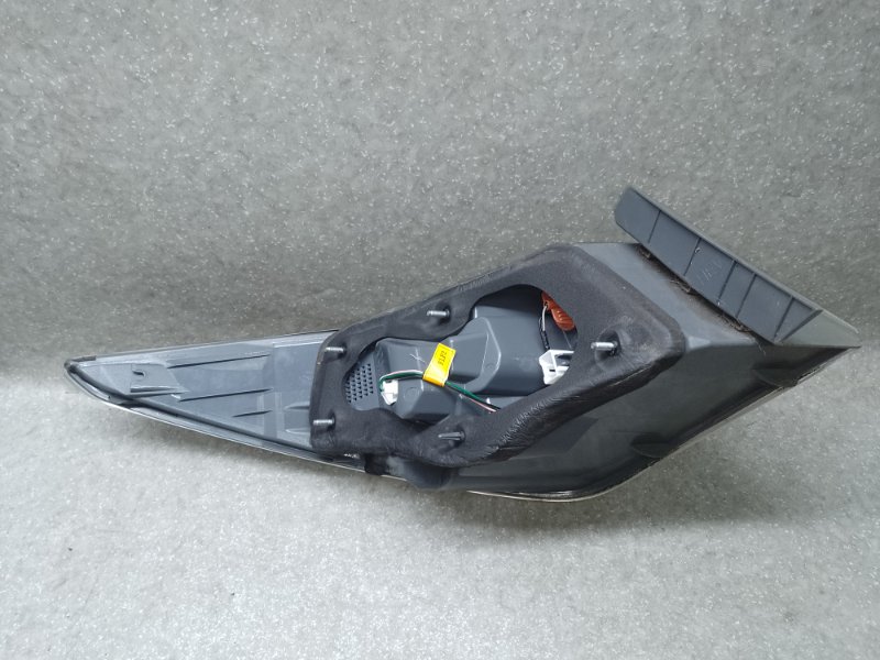 Фонарь наружный правый HYUNDAI SONATA YF 10-14