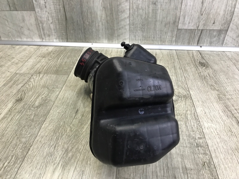 Патрубок воздушного фильтра FX S50 03-08 2006 VK45DE