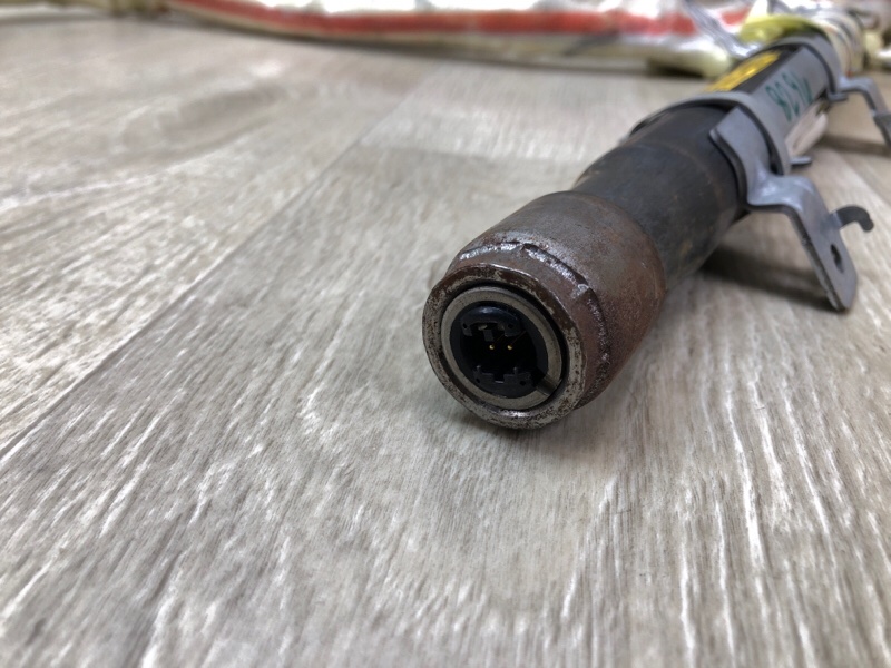 Подушка безопасности (штора) правая VENZA 09-16 2013 3.5 2GR-FE Подушка безопасности (штора) правая VENZA 09-16 2013 3.5 2GR-FE