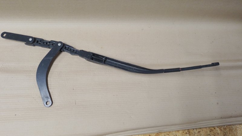Поводок стеклоочистителя передний правый LEXUS RX300/330/350/400 03-09 Внедорожник 3.3