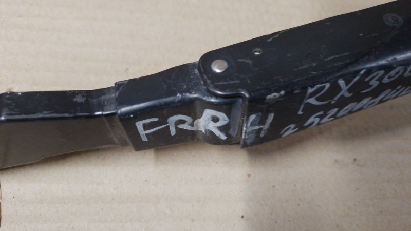 Поводок стеклоочистителя передний правый RX300/330/350/400 03-09 2006 Внедорожник 3.3