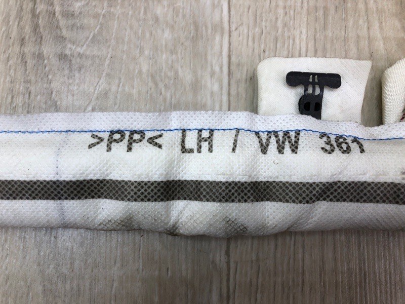 Подушка безопасности (штора) левая JETTA USA 10-17 Подушка безопасности (штора) левая JETTA USA 10-17