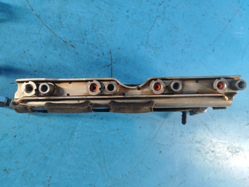 Топливная рейка FORD FOCUS 10-18 2.0 C20HDEX