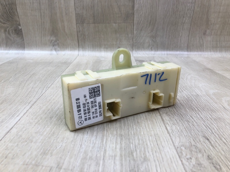 Запчасть блок управления крышкой багажника MERCEDES GL-CLASS X166 12-16 2012 M278928 4.7L A 166 900 35 13 Б/У Блок управления крышкой багажника MERCEDES GL-CLASS X166 12-16 2012 M278928 4.7L A 166 900 35 13 Б/У