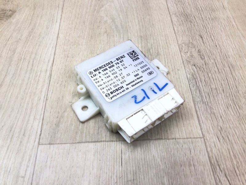 Запчасть блок управления парктроником MERCEDES GL-CLASS X166 12-16 2012 M278928 4.7L A 166 900 75 07 Б/У Блок управления парктроником MERCEDES GL-CLASS X166 12-16 2012 M278928 4.7L A 166 900 75 07 Б/У