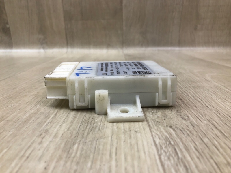 Блок управления парктроником MERCEDES GL-CLASS X166 12-16 M278928 4.7L Блок управления парктроником MERCEDES GL-CLASS X166 12-16 M278928 4.7L