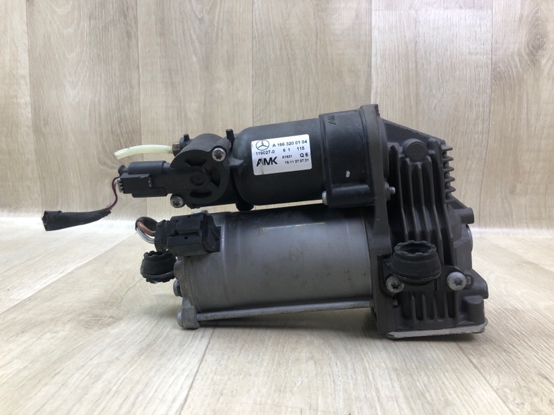 Компрессор пневмоподвески GL-CLASS X166 12-16 2012 M278928 4.7L Компрессор пневмоподвески GL-CLASS X166 12-16 2012 M278928 4.7L