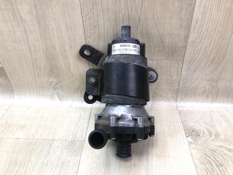 Запчасть помпа охлаждения электрическая MERCEDES GL-CLASS X166 12-16 2012 M278928 4.7L A 000 500 03 86 Б/У Помпа охлаждения электрическая MERCEDES GL-CLASS X166 12-16 2012 M278928 4.7L A 000 500 03 86 Б/У