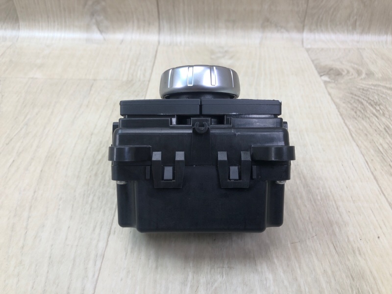 Блок управления навигацией MERCEDES GL-CLASS X166 12-16 M278928 4.7L Блок управления навигацией MERCEDES GL-CLASS X166 12-16 M278928 4.7L