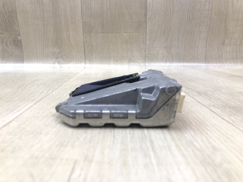 Камера переднего вида MERCEDES GL-CLASS X166 12-16 M278928 4.7L Камера переднего вида MERCEDES GL-CLASS X166 12-16 M278928 4.7L