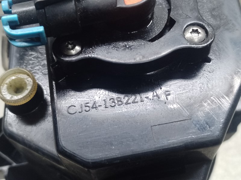 Противотуманная фара левая ESCAPE 12-19 2014 T16HDTX