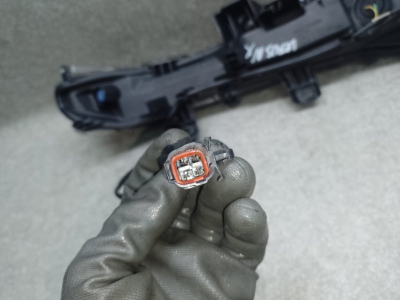 Дневной ходовой огонь левый NX 14-21