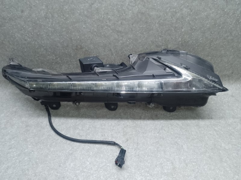 Запчасть дневной ходовой огонь правый LEXUS NX 14-21 81610-78020 Б/У Дневной ходовой огонь правый LEXUS NX 14-21 81610-78020 Б/У