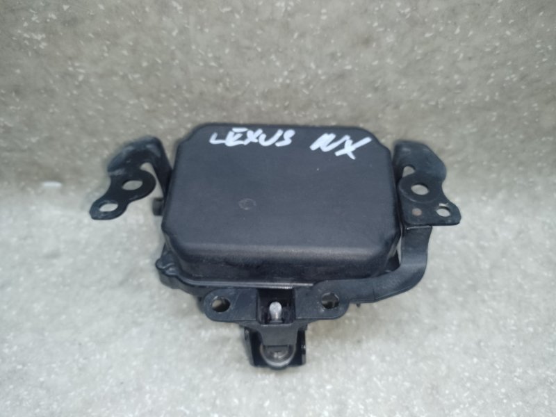 Датчик радарный передний LEXUS NX 14-21 88210-48070 Б/У