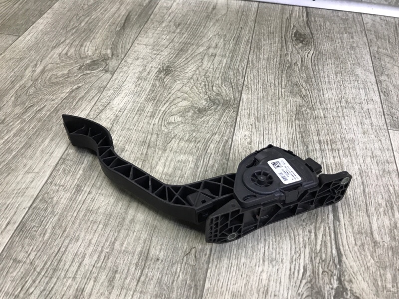 Педаль газа ESCAPE 12-19 2018 T15HDTX
